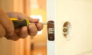 Lock Safe Services Xenia, OH 937-387-7475 - 24-hour-emergency-locksmith